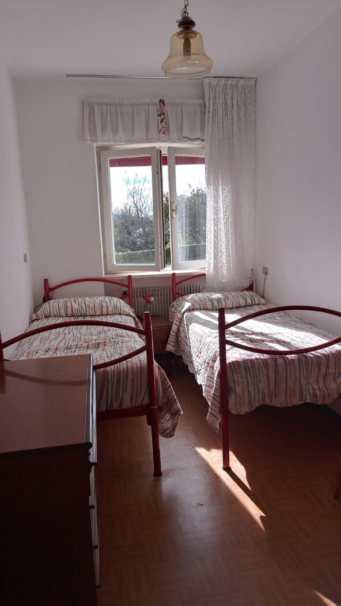 Casa Vacanze A Romeno Exteriör bild